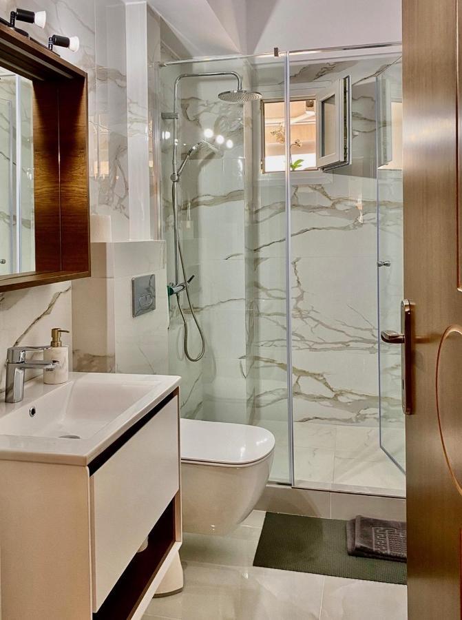 East Coast Thessaloniki Apartment Bagian luar foto